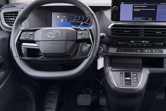 Toyota Proace Verso 2.2 D4-d Medium Business