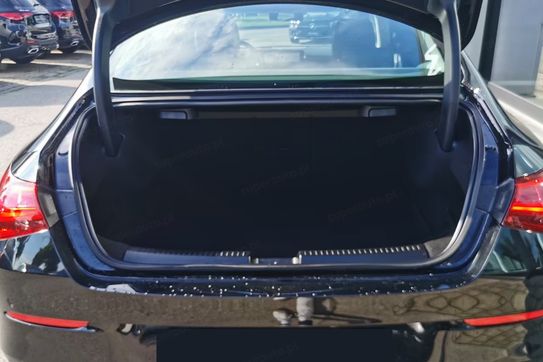 Mercedes CLA 200