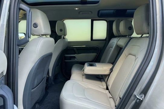 Land Rover Defender 110 2.0 P400e PHEV XS Edition