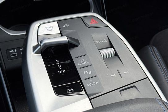 BMW iX1 xDrive30 M Sport