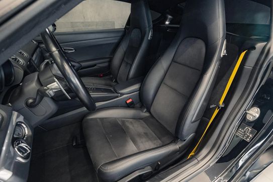 Porsche Cayman Pdk