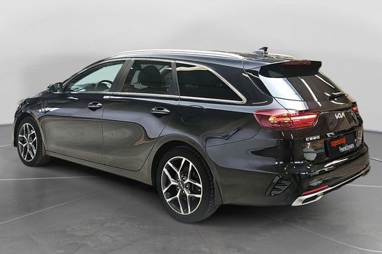 Kia Ceed 1.6 GDI PHEV Business Line DCT