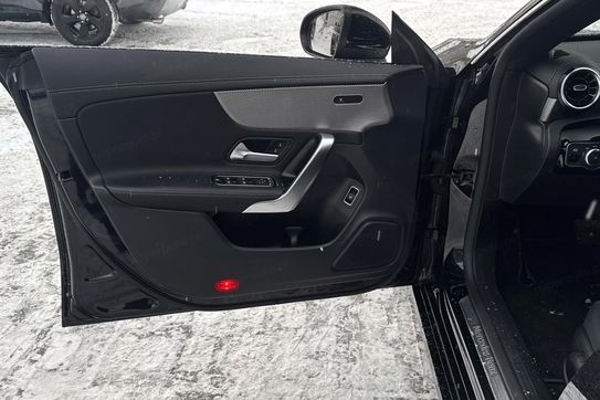 Mercedes CLA 200 7G-DCT