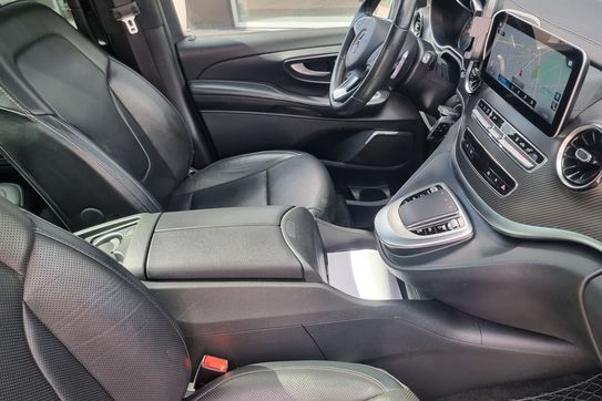 Mercedes V Klasa 300 d 4-Matic Exclusive 9G-Tronic (długi)