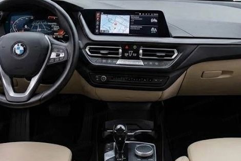 BMW Seria 2 218i Luxury Line aut