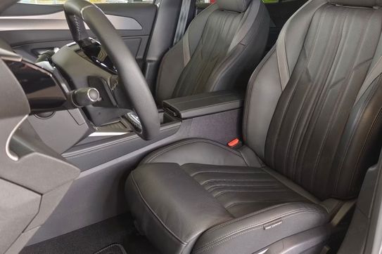 Peugeot 408 GT Exclusive S&S 1.2 mHEV  e-DSC6