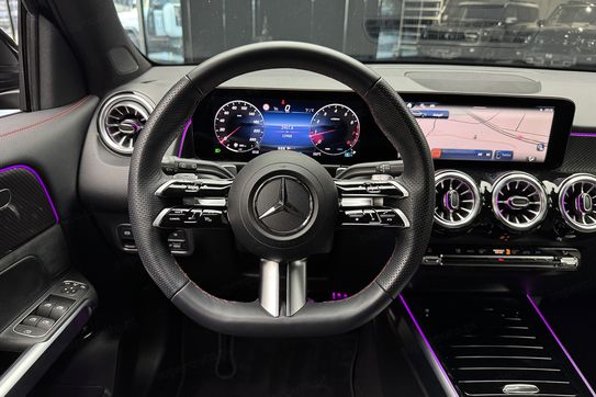 Mercedes GLB 200 AMG Line