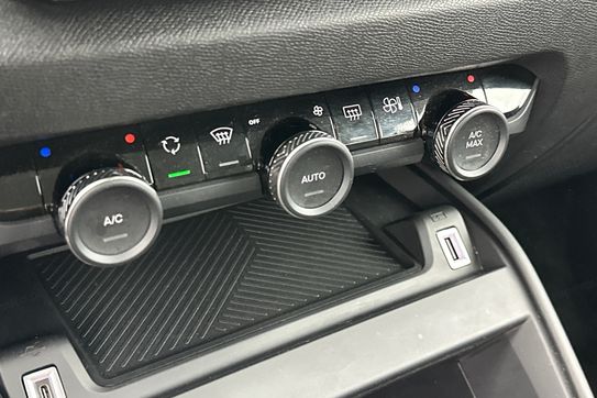 Citroen C4 Feel Pack 1.5 BlueHDI EAT8