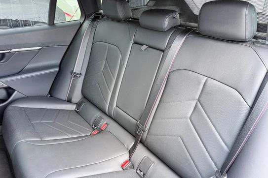 BMW Seria 5 520d xDrive mHEV M Sport aut