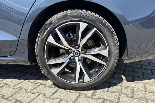 Volvo V60 B3 B Essential