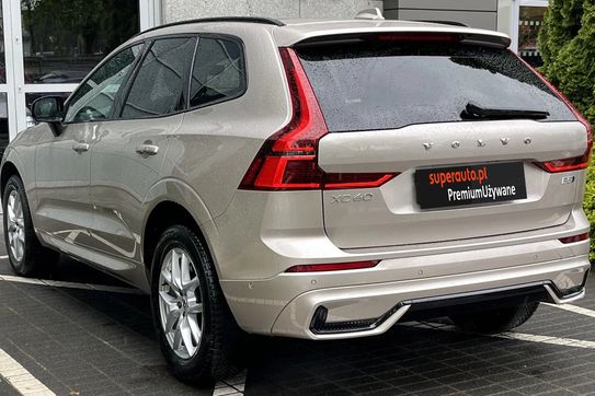 Volvo XC60 B5 B AWD Plus Dark