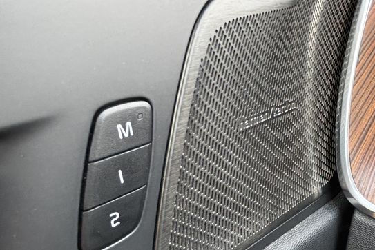 Volvo XC60 B4 D AWD Ultimate Dark