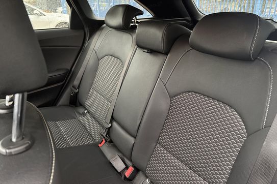 Kia Ceed Business Line 1.5 T-GDI  DCT