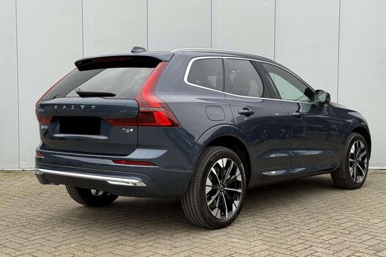 Volvo XC60 T6 Plug-In Hybrid AWD Ultra Bright