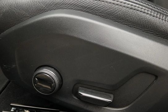 Volvo V60 D3 Momentum Pro