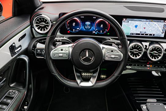 Mercedes CLA 250 4-Matic AMG Line