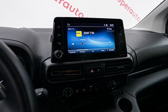 Toyota Proace City Verso Long L2H1 Business 7os AT