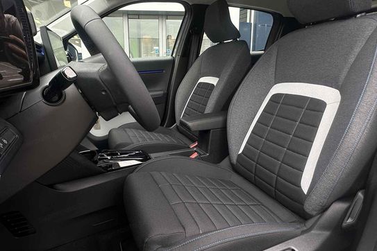 Citroen C3 Plus 1.2 mHEV