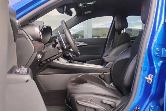 Alfa Romeo Tonale PHEV Q4 Veloce