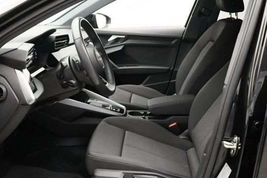 Audi A3 35 TFSI mHEV S tronic
