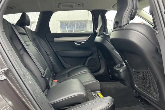 Volvo V90 B4 D Momentum Pro