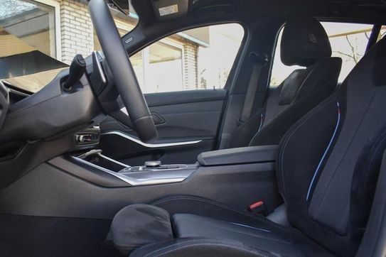 BMW Seria 3 Touring 320d xDrive M Sport