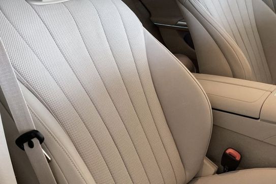 Mercedes Klasa E 220 d 4-Matic Exclusive