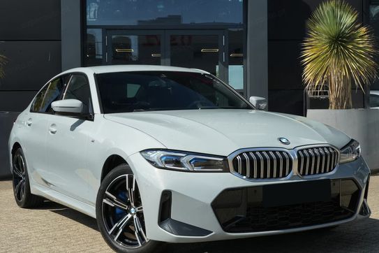 BMW Seria 3 320d xDrive M Sport