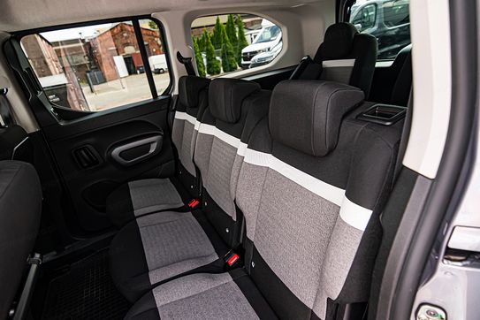 Citroen Berlingo XL L2H1 Max Kombi EAT8
