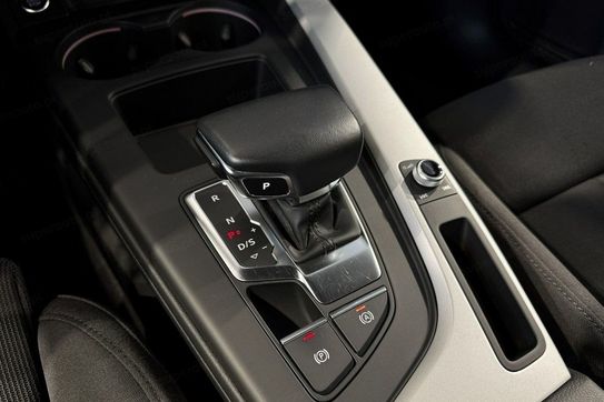 Audi A4 35 TFSI S tronic