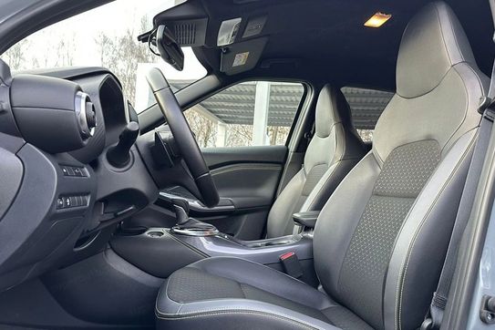 Nissan Juke 1.0 DIG-T Kiiro DCT