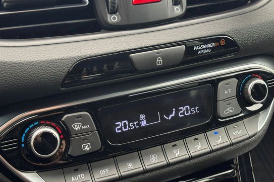 Hyundai i30 1.5 T-GDI 48V Smart