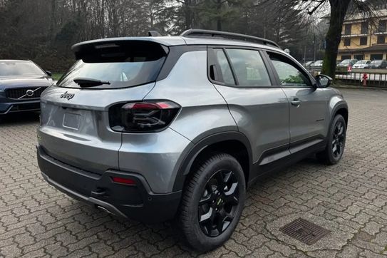 Jeep Avenger Upland 1.2 mHEV 4xe