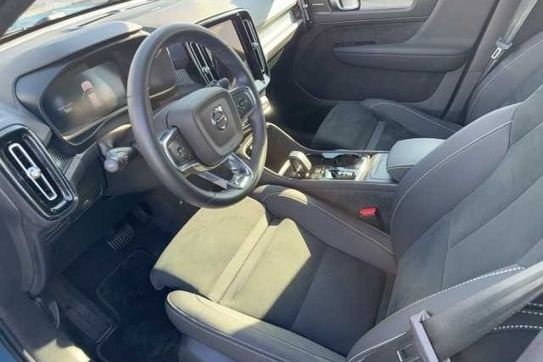 Volvo XC40 B3 Plus Dark
