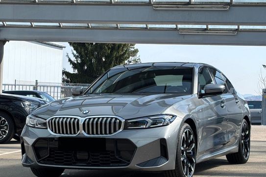 BMW Seria 3 318i M Sport