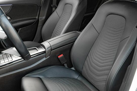 Mercedes Klasa A A 200 d Progressive 8G-DCT