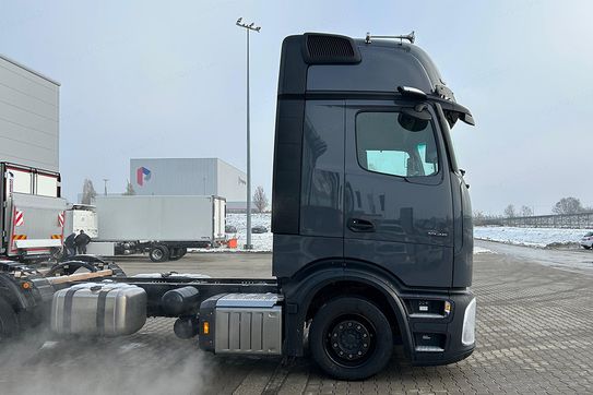 Mercedes Actros L 4x2 ProCabin-Giga Autotransporter LUGGI