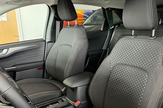 Ford Kuga 1.5 EcoBoost FWD Titanium