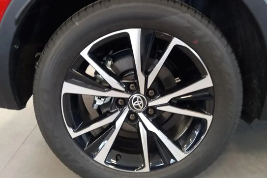 Toyota C-HR Teamplayer 1.8 Hybrid