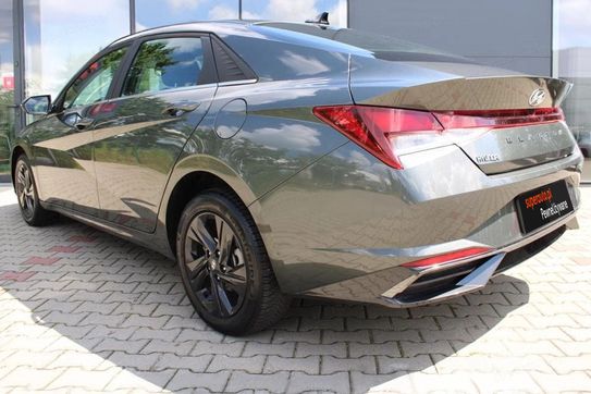 Hyundai Elantra 1.6 Smart