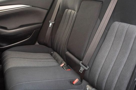 Mazda 6 2.0 Center-Line