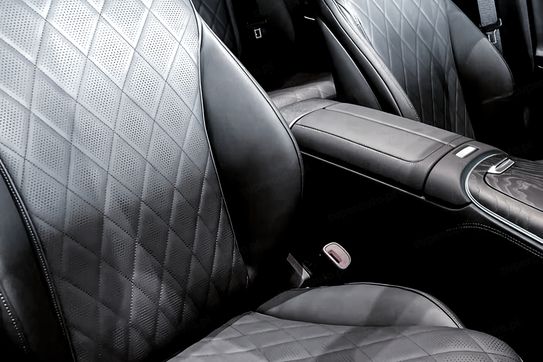 Mercedes Klasa E 300 e 4-Matic AMG