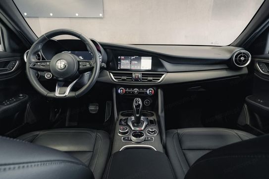 Alfa Romeo Giulia Turbo Ti Q4