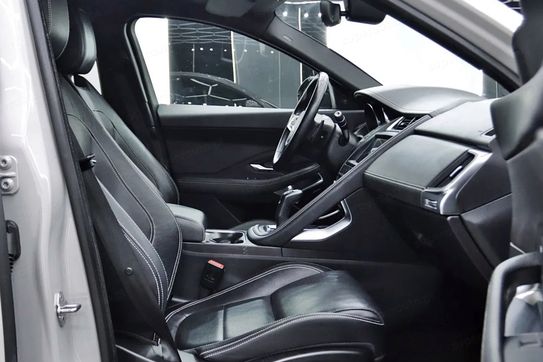 Jaguar E-Pace 2.0 i4P AWD R-Dynamic S