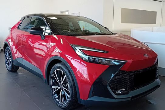 Toyota C-HR Executive 2.0 Plug-in Hybrid Dynamic Force