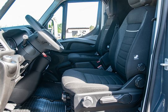 Iveco Daily 70C18 HA8/P Hi-Matic Autolaweta