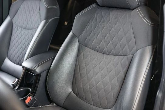 Toyota Corolla 1.8 Hybrid