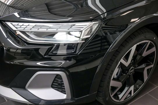 Audi A3 35 TFSI allstreet