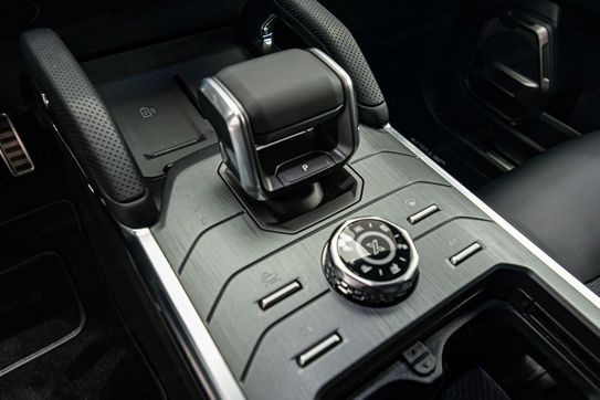 Jetour T2 2.0T 7DCT REAL TIME 4WD