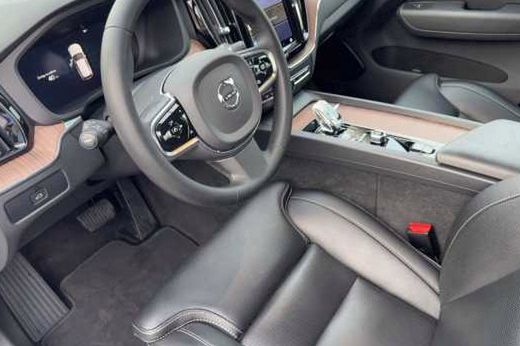 Volvo XC60 B4 B Plus Bright